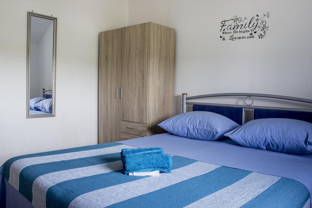 Apartments Lucija Solaris Šibenik Exterior foto